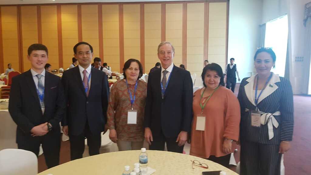 A.Qapbarova  Azııa-Tynyq muhıty aımaǵy sammıtine qatysty