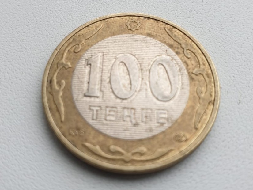 Atyraýlyq dárigerler óńeshine 100 teńge turyp qalǵan balany aman alyp qaldy