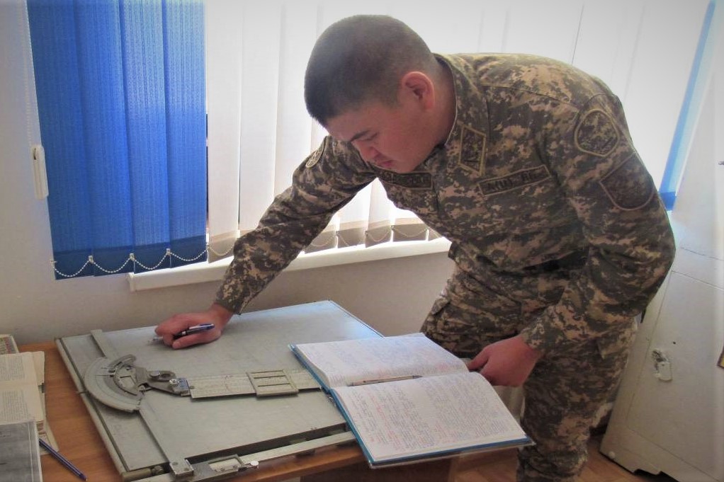 Vzvod komandırleri bilimderin jetildirýde