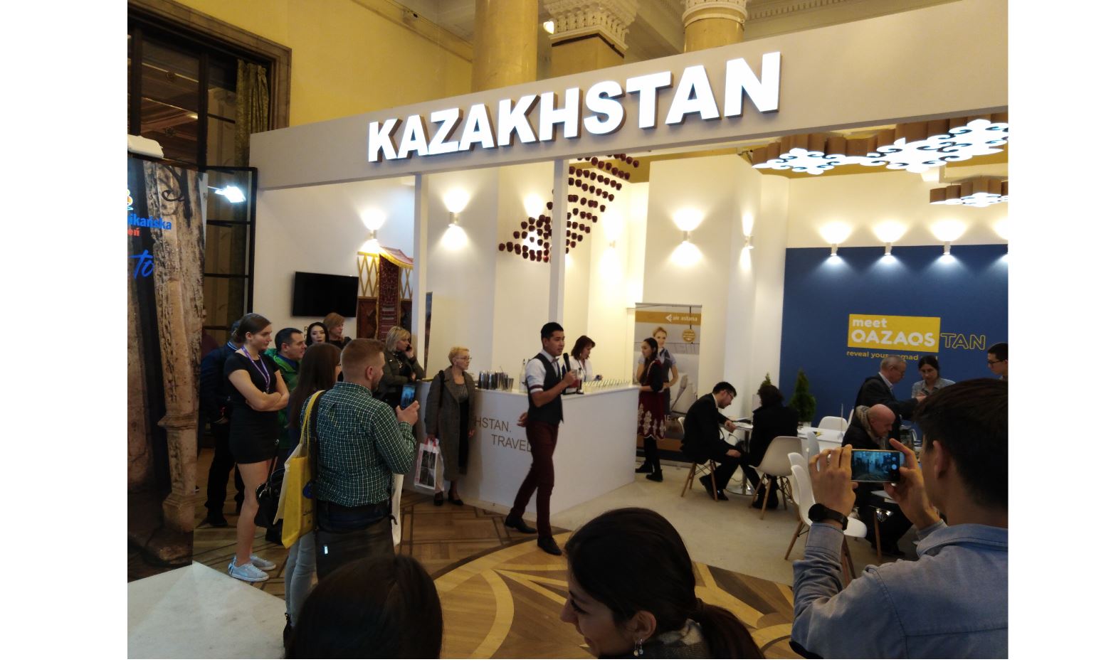 Varshavada Qazaqstannyń týrıstik áleýeti tanystyryldy