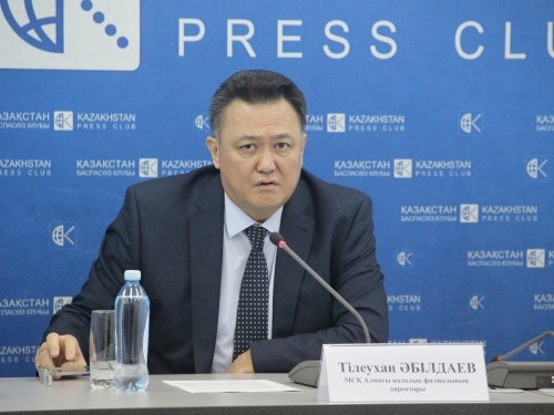 Almatyda 9 myń adam emhana aýystyrdy