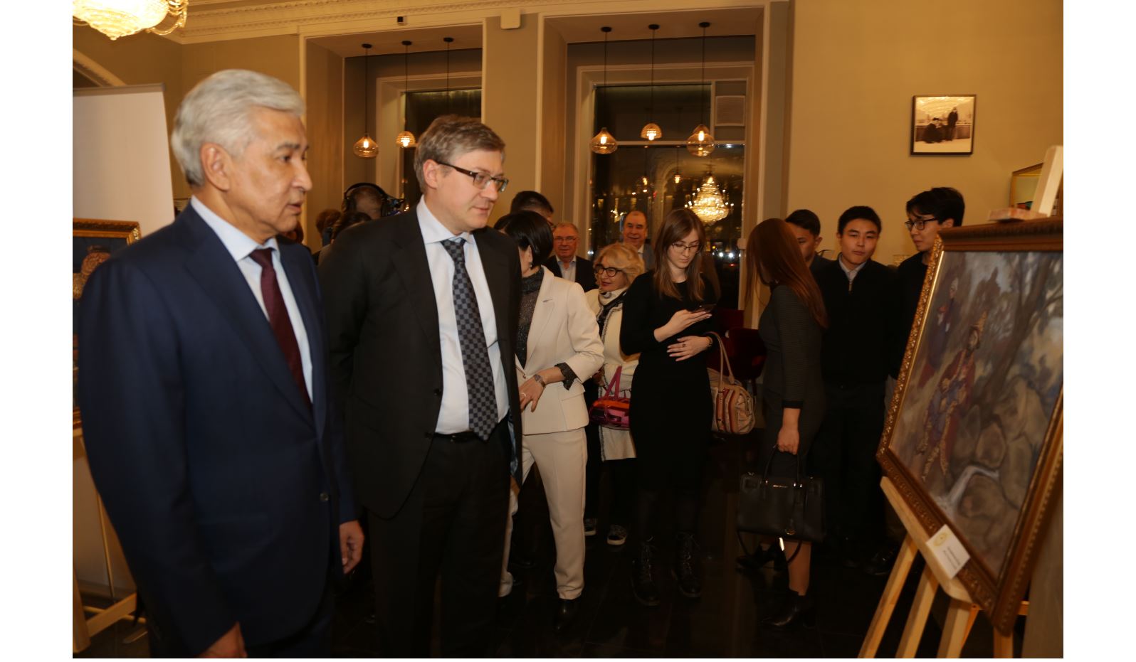 Máskeýdegi qazaq kınosynyń aptalyǵy