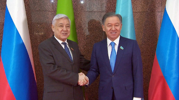 О́zara yntymaqtastyq máseleleri talqylandy