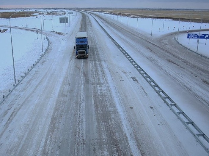 Aqmolada oblystyq mańyzdaǵy 411 shaqyrym jol jóndeldi