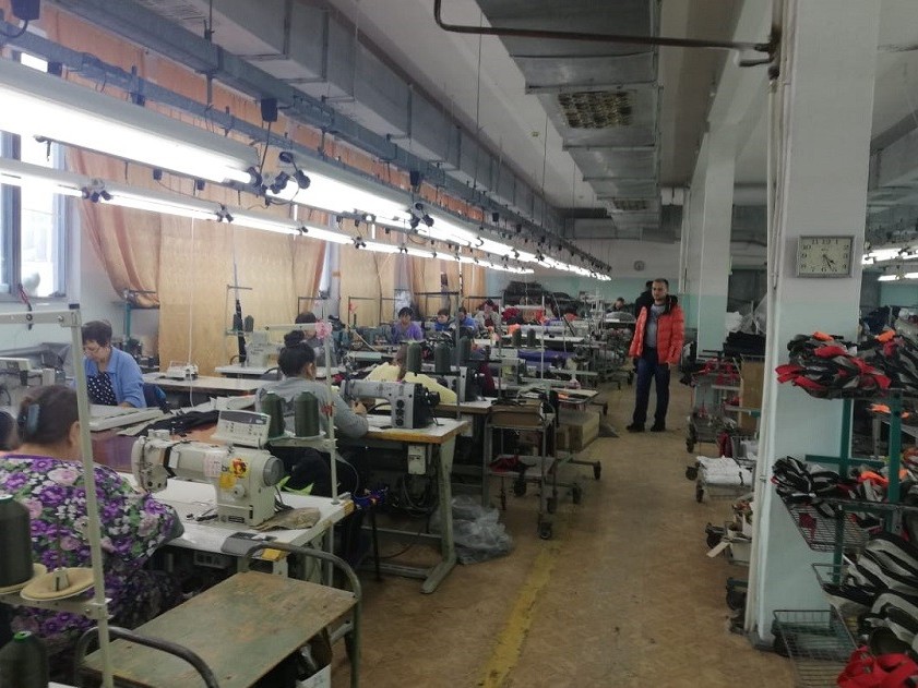 Halyqaralyq sarapshylar Qostanaıdaǵy kásiporyndardy aralap júr