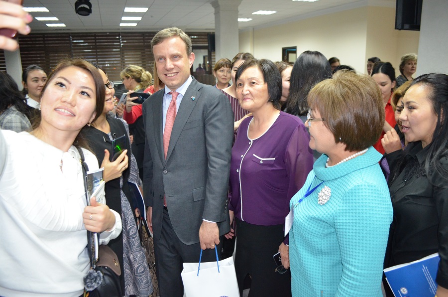 Almatydaǵy «О́rleýde» trenıngter toptamasy ótti