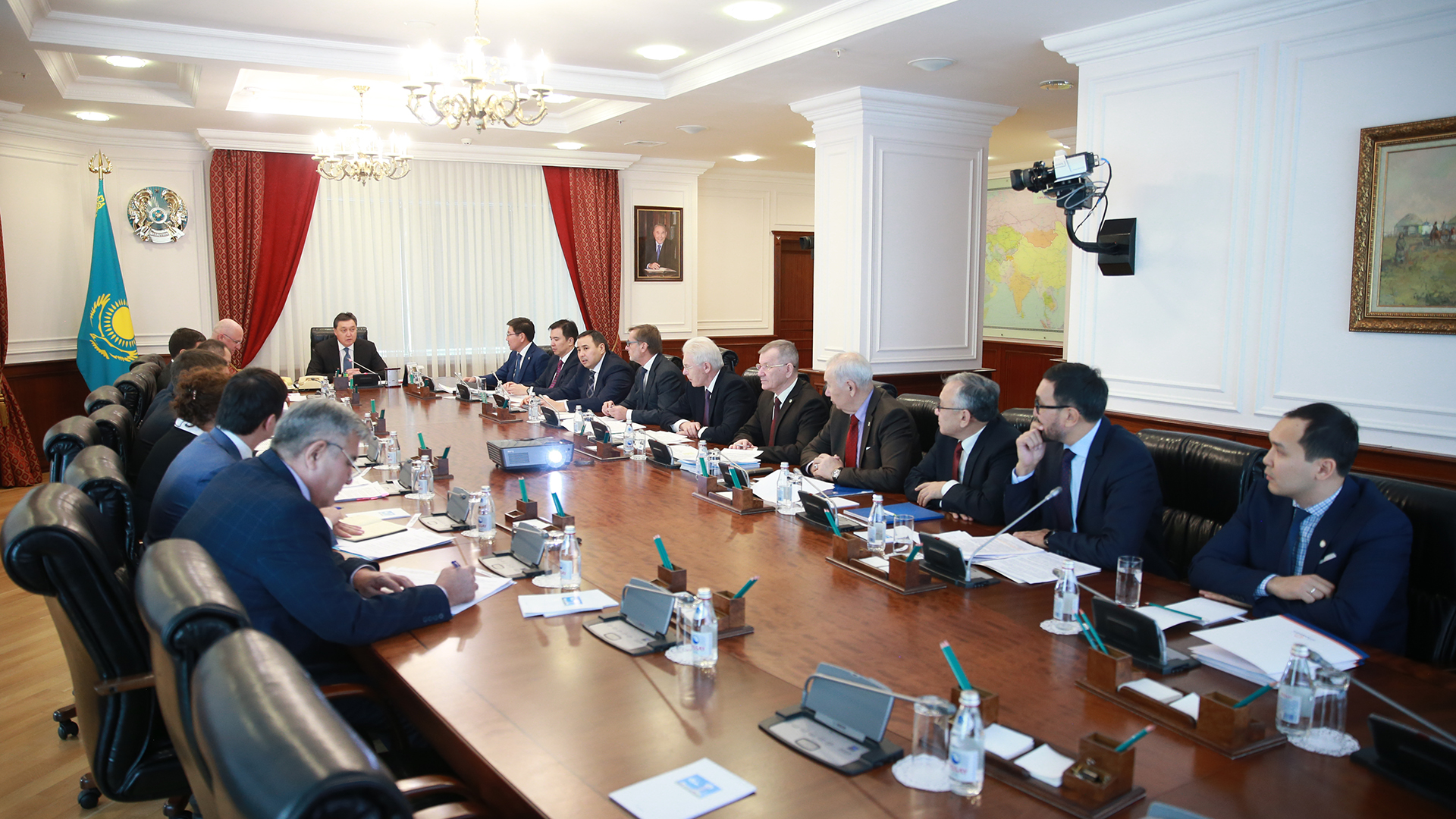 A. Mamın qurylys salasyn damytý máseleleri jóninde keńes ótkizdi