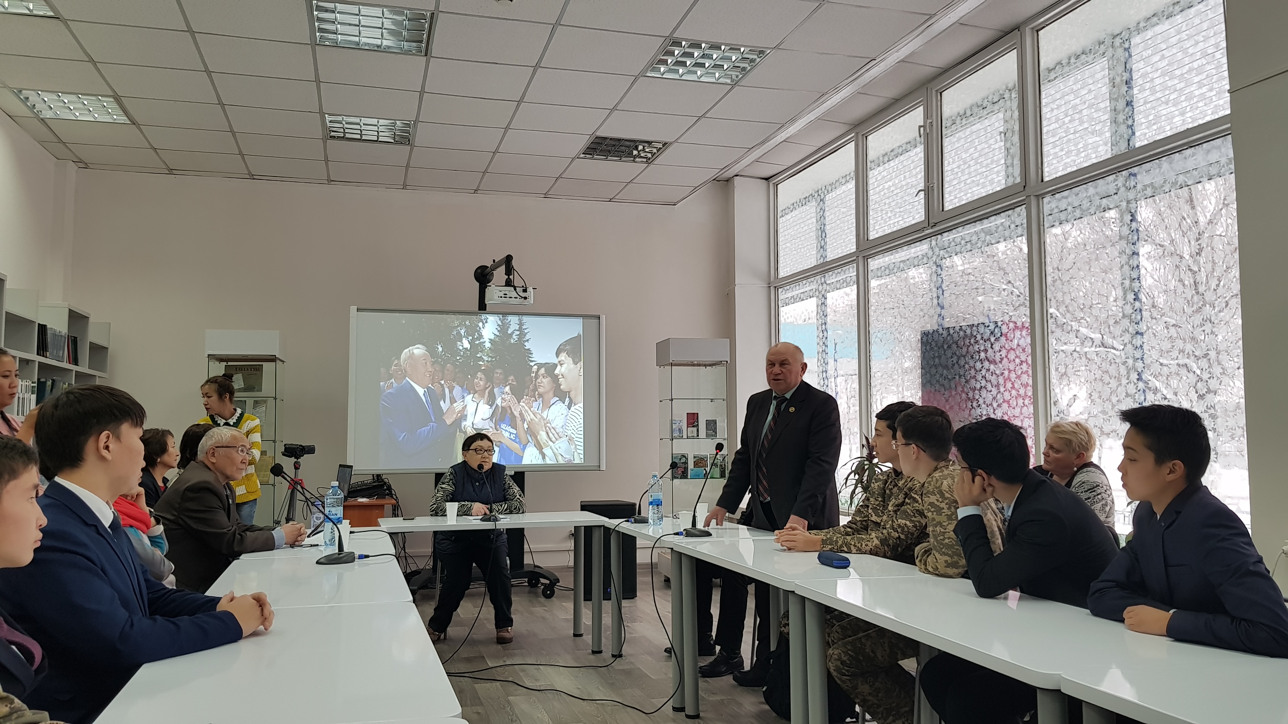 "Táýelsizdik ońaılyqpen kelgen joq"