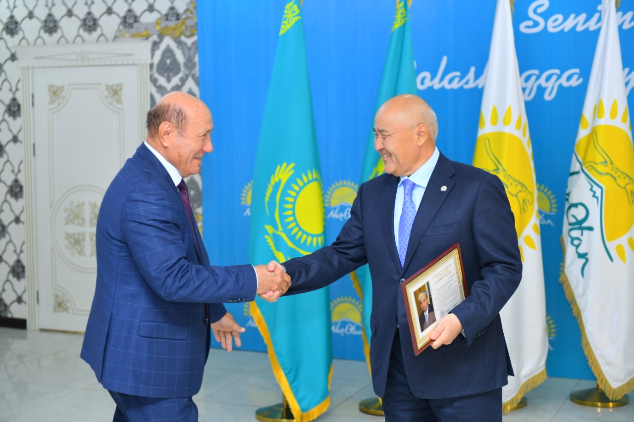 Túrkistan: Qoǵamdyq qabyldaý bólmelerine 7047 aryz túsken