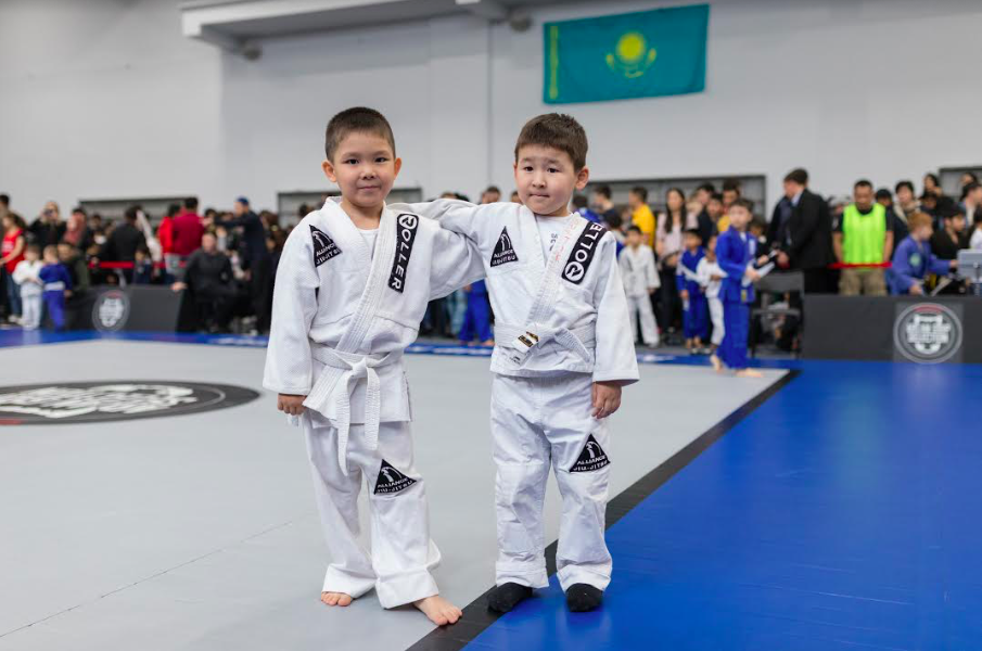 Almatyda jas órenderdiń jarysy aıaqtaldy