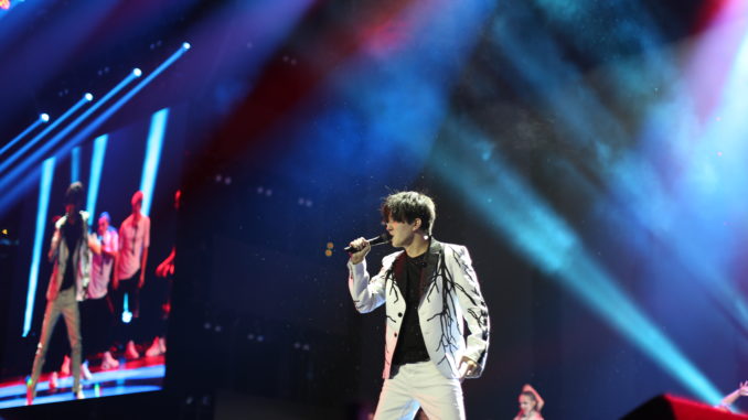 Dımashtyń Nıý-Iorktegi konserti qalaı ótti (fotoreportaj)