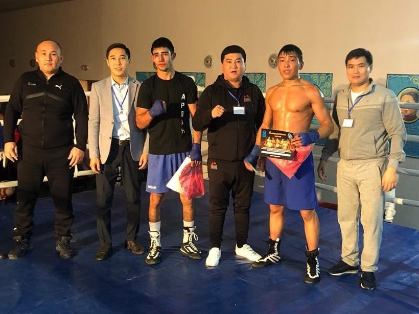 Boks: Jarys jeńimpazdaryna sport sheberi ataǵy berilse ıgi