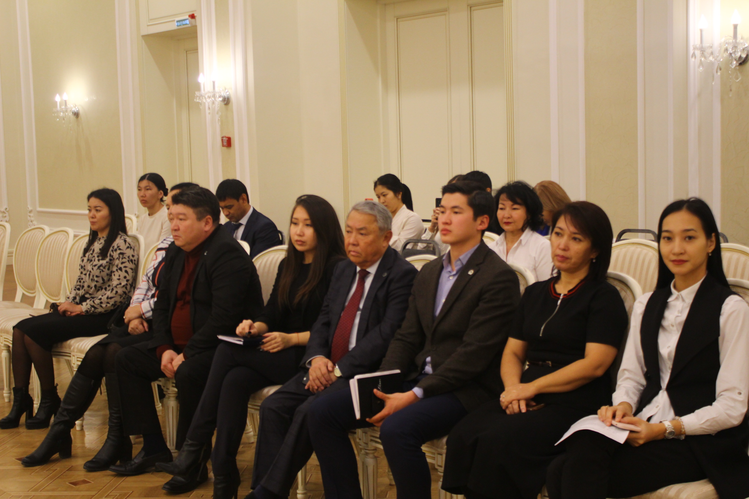 Aqtaýda Sybaılas jemqorlyqqa qarsy kúres kúnin atap ótti