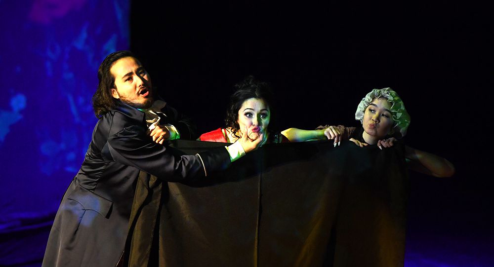 Almatyǵa 62 jyldan keıin áıgili «Don Paskýale» operasy oraldy