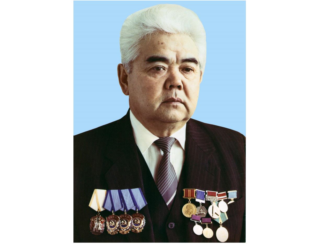 Qushaǵy keń, júregi jumsaq