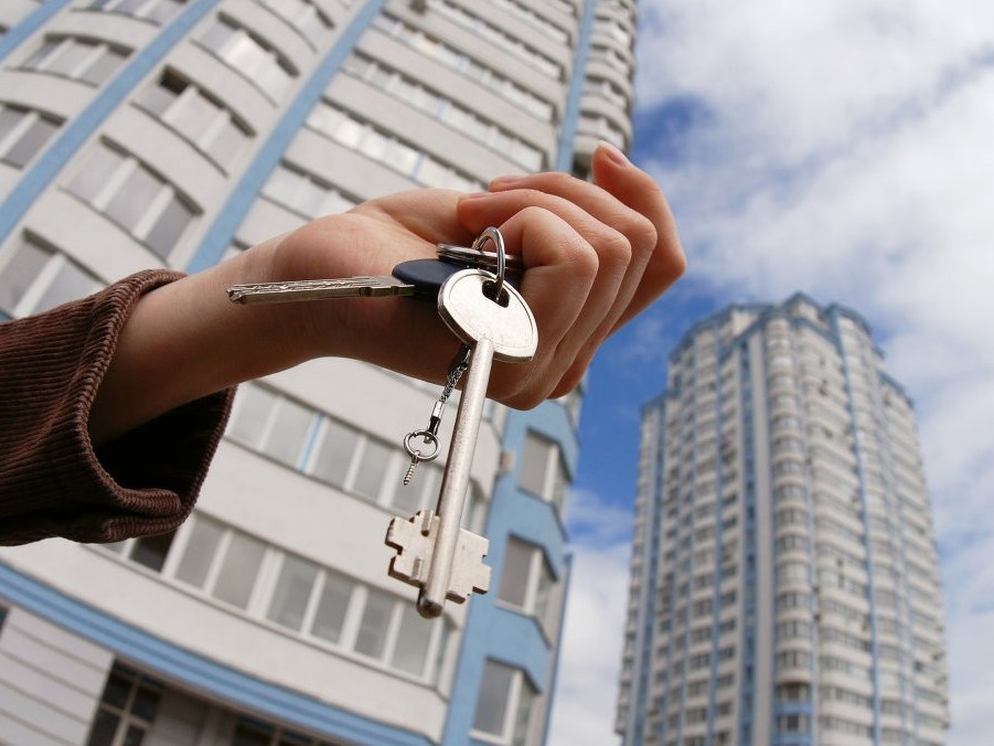 Almaty jastaryna qala ákimi páter kiltterin tabys etti