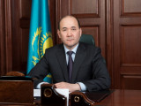 Nursultan Nazarbaev Bas prokýror Ǵızat Nurdáýletovti qabyldady