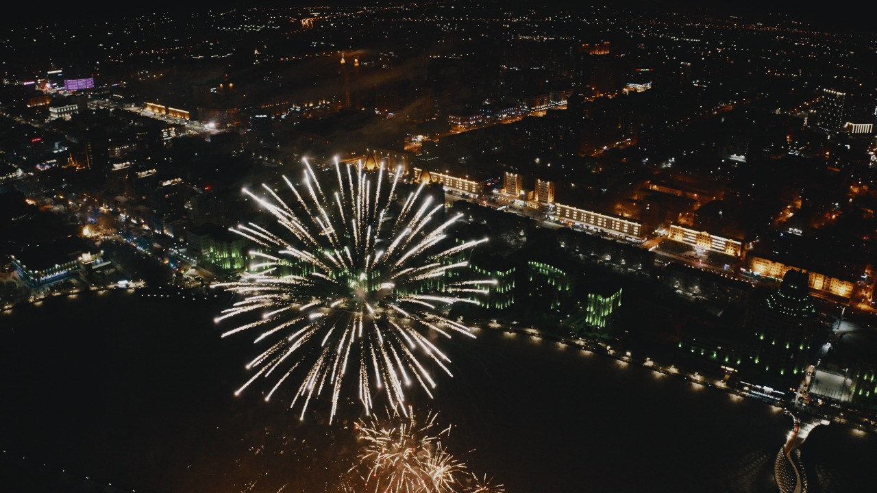 Elordalyqtar Jańa jyl túninde merekelik otshashýdy tamashalaı alady