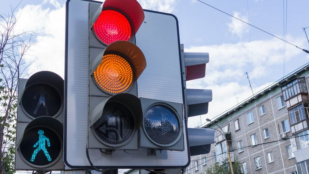 Almaty kóshelerine aqyldy baǵdarshamdar qoıylady