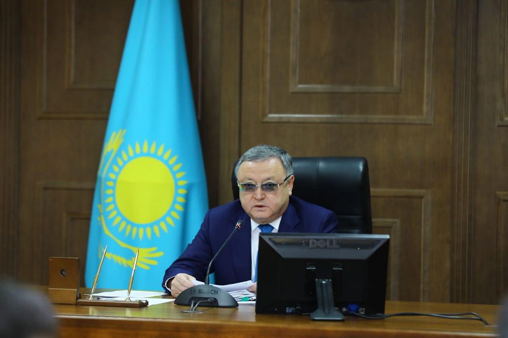 Ońdasyn Orazalın kemshilikterge jol bergen basshylarǵa aıaýshylyq tanytpaýdy tapsyrdy