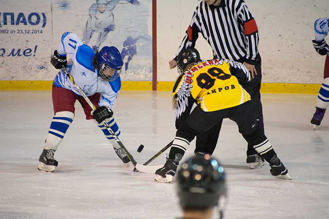 Shaıbaly hokkeı: Álem birinshiligi bastalady