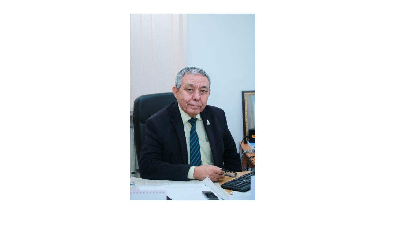 Hırýrg, ǵalym, qalamger