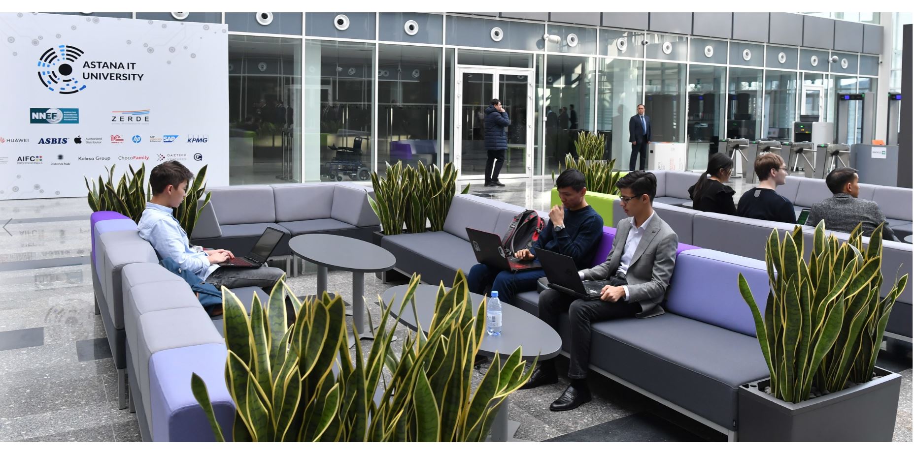 Otyzdan astam joǵary oqý orny shákirtaqy kólemin 25 paıyzǵa arttyrdy