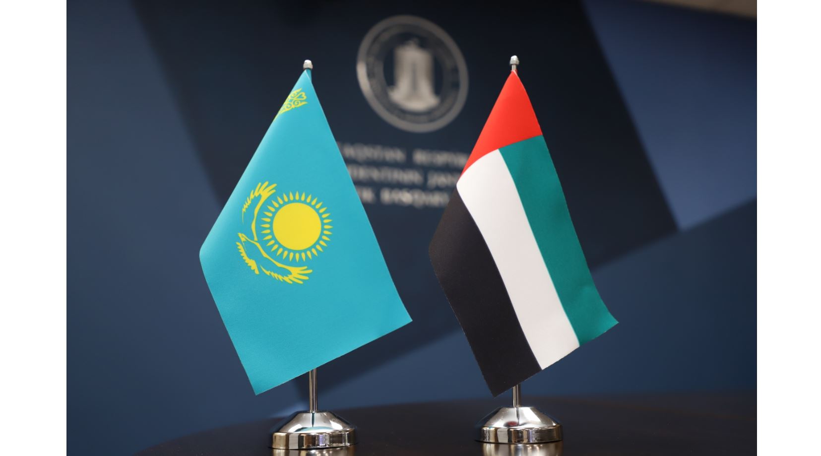 Qazaqstan – BAÁ: Tyǵyz yntymaqtastyq pen strategııalyq áriptestik