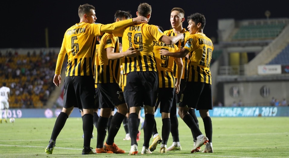 Fýtbol: «Qaırat» «Legııany» utty