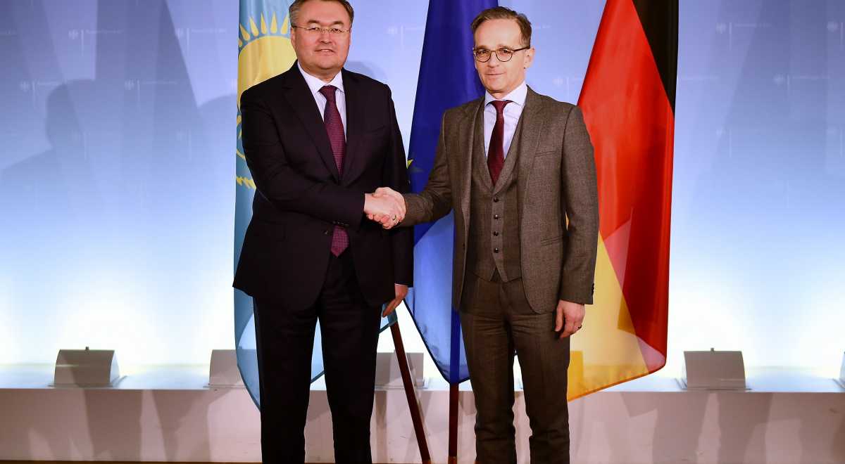 Muhtar Tileýberdi Haıko Maaspen kezdesti