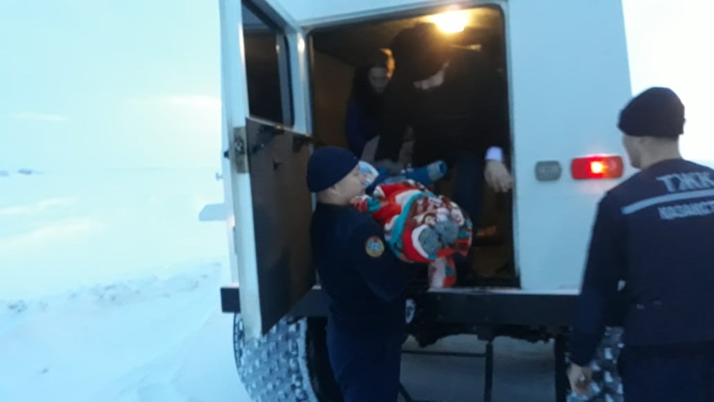 143 jolaýshy qutqaryldy