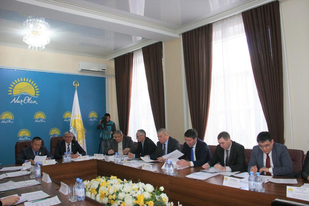 Sybaılas jemqorlyqqa qarsy is-qımyl jónindegi Qoǵamdyq keńestiń otyrysy ótti