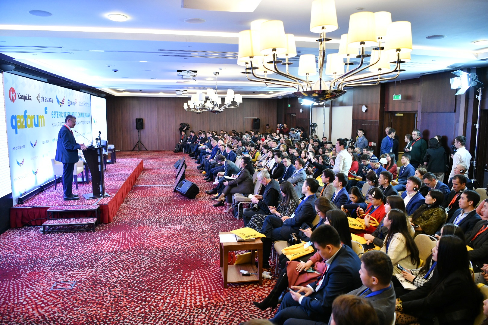 Elordada Qazforum 2020 bastaldy