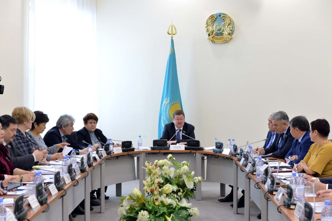 Májiliste sý tasqyny kezeńine daıyndyq máseleleri qaraldy