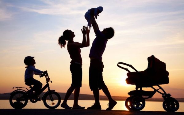 «Baqytty otbasy» baǵdarlamasymen bıyl 300 sertıfıkat beriledi