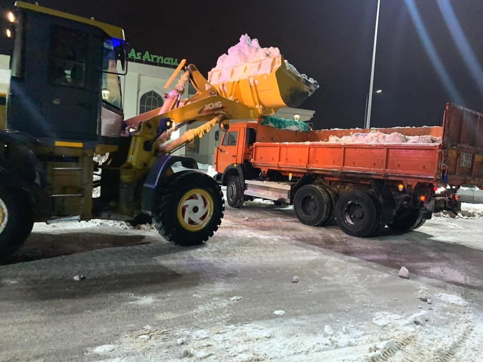 Elordadan búgin túnde 32 919 tekshe metr qar shyǵaryldy