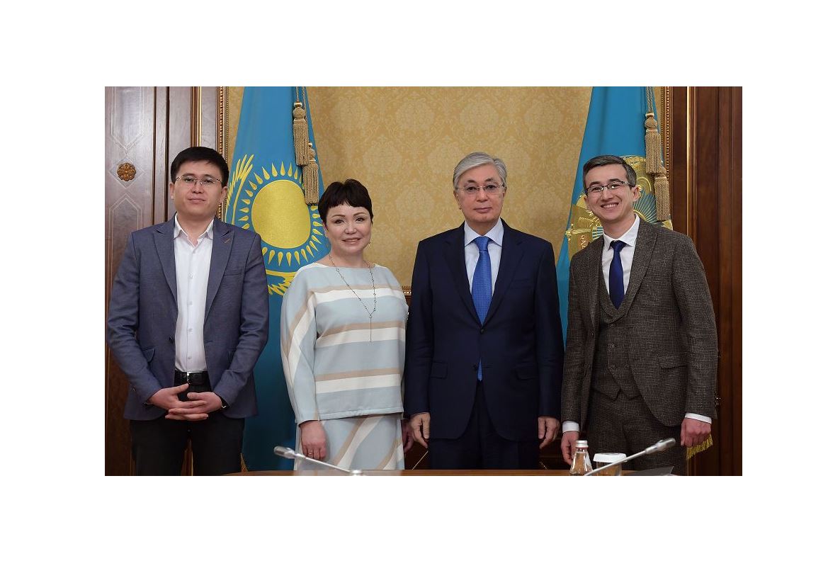 Memleket basshysy áleýmettik kásipkerlik ókilderimen kezdesti