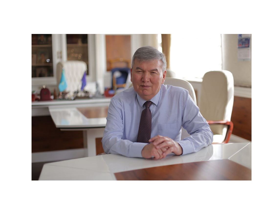 Ýnıversıtetterdiń formatyn qysqartý nemese ózgertý qajet - Rahman Alshanov