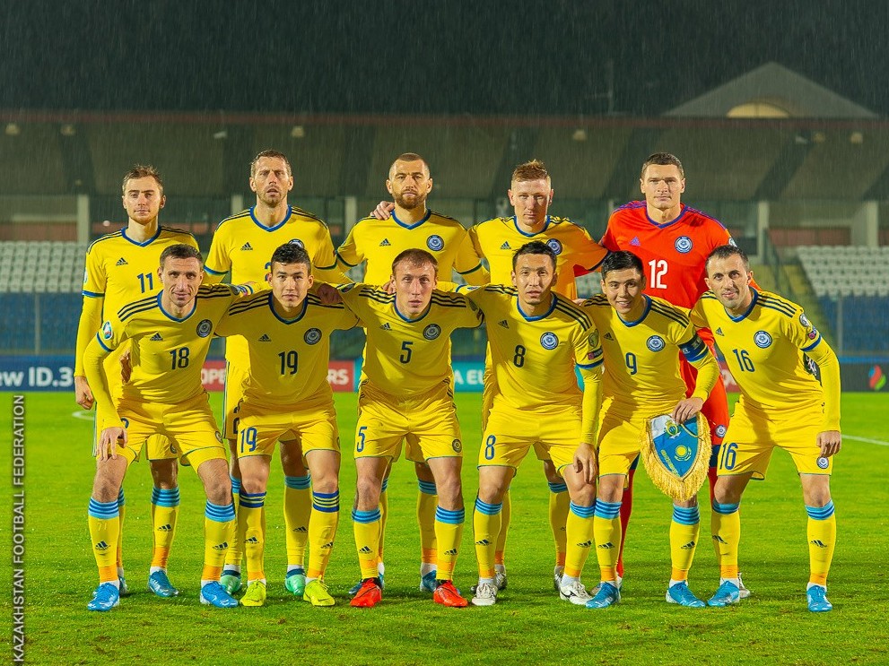 Fýtbol: Qazaqstan FIFA reıtıngindegi ornyn saqtap qaldy