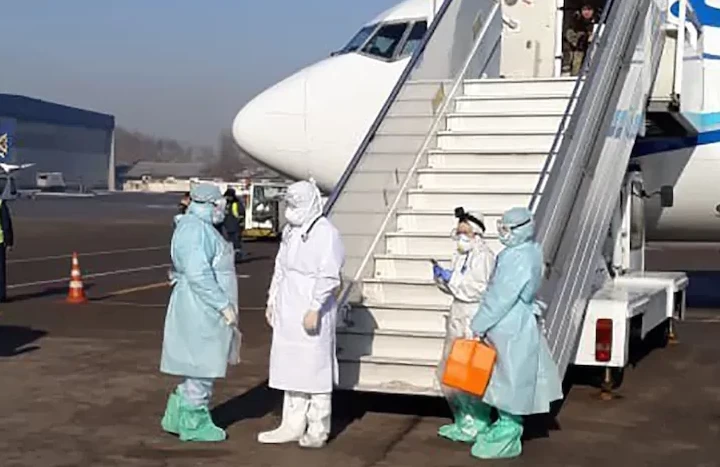 Almaty áýejaıy Qytaıdan kelgen jolaýshylardy karantınge jatqyzady