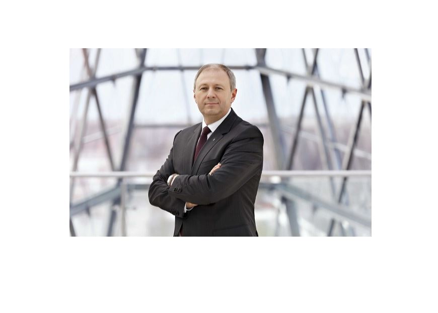 Belarýs Úkimeti Asqar Mamınge alǵys hat joldady