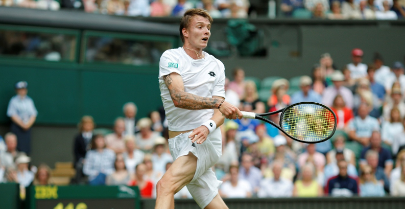 Tennıs: Býblık jartylaı fınalynda utyldy