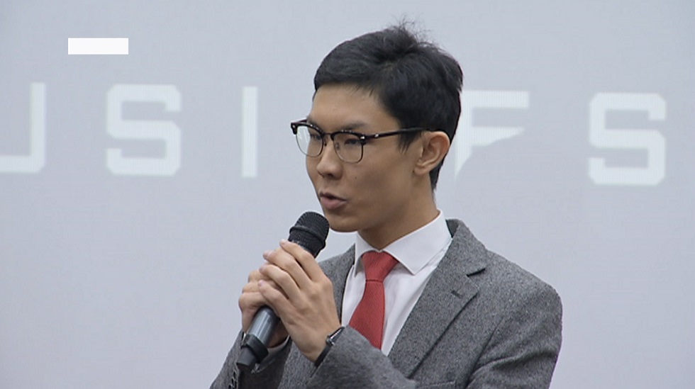 Almatylyq oqýshy bıznes forým ótkizdi