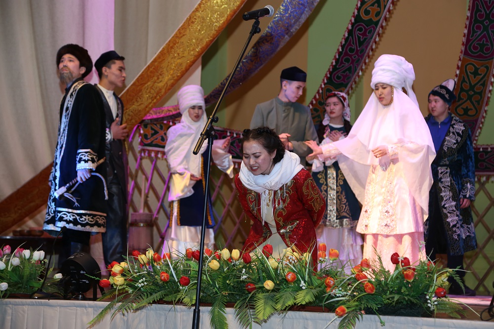 Qostanaı stýdentteri  «Abaı» spektaklin sahnalady