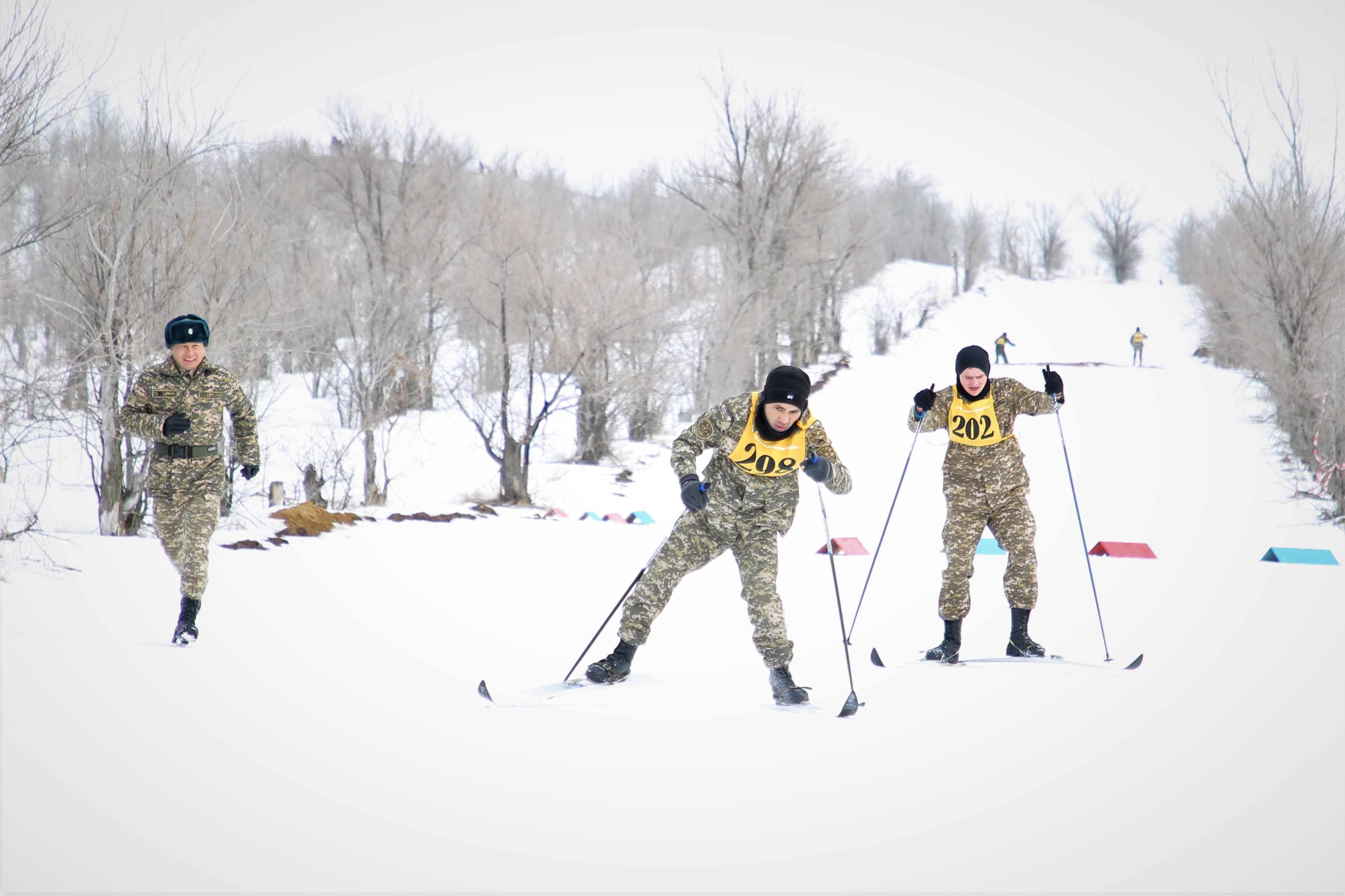 «Batys» О́Q áskerı qyzmetkerleri arasynda shańǵydan «Patrýldik jarys» ótti