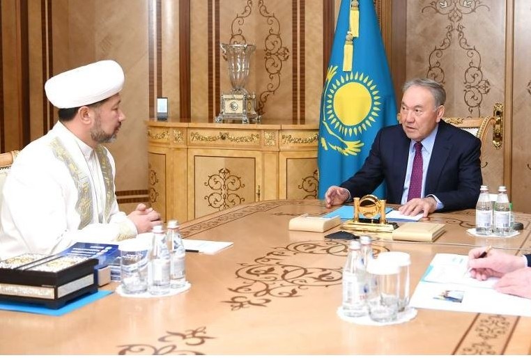 Tuńǵysh Prezıdent Bas múftı Naýryzbaı qajy Taǵanulymen kezdesti