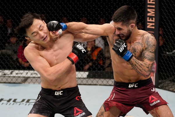 Jekpe-jek: UFC básekesi Nur-Sultanda ótýi múmkin