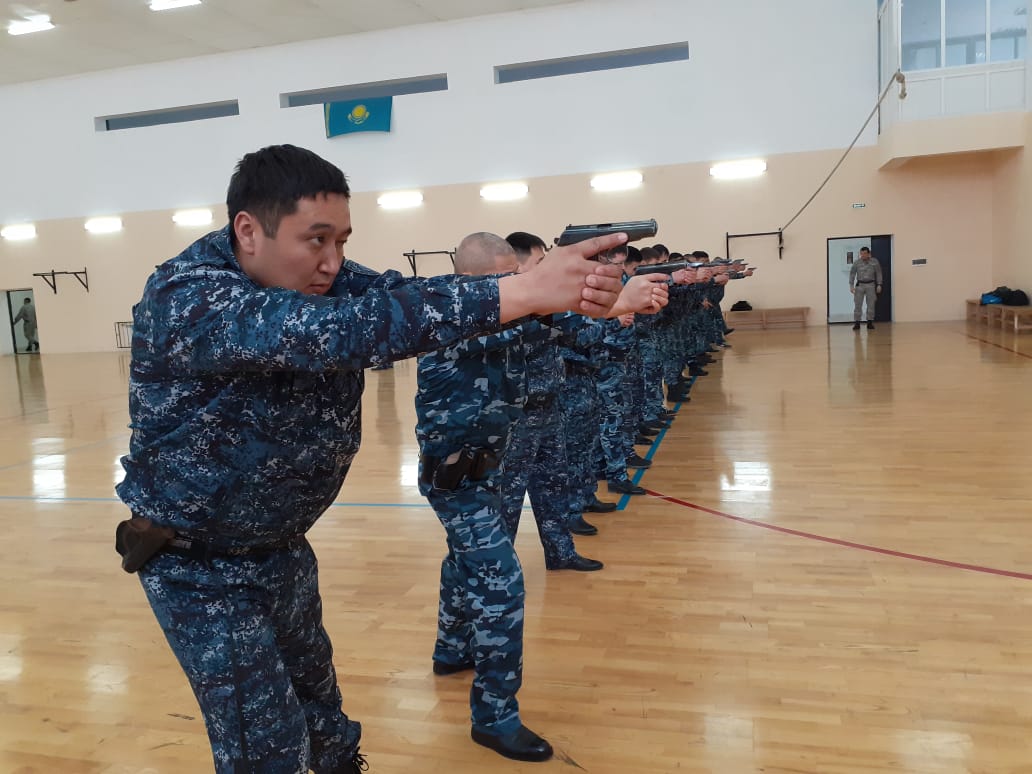 Mańǵystaýlyq polıseıler kásibı daıarlyqtan ótýde