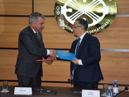 Qazaqstanda alǵash ret korporatıvtik áleýmettik kelisimge qol qoıyldy