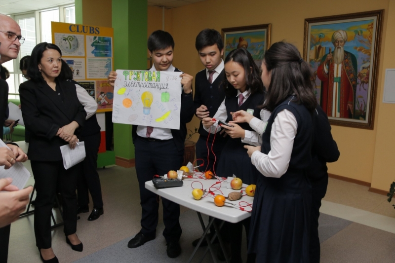 Qaraǵandylyq oqýshylar bilim jarystyrdy